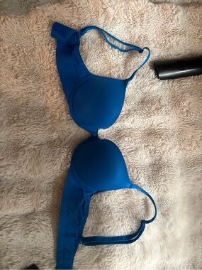 Victoria Secret Royal Blue Women's T-Shirt Bra